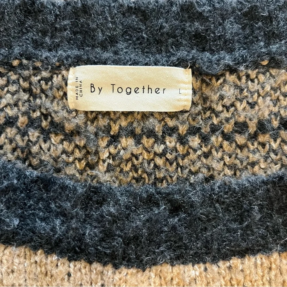 By Together Black and Tan Striped Short-Sleeve Sweater - Large